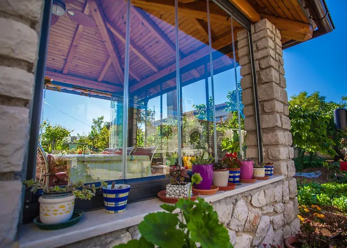 With A Parking Space - 2512 게스트하우스